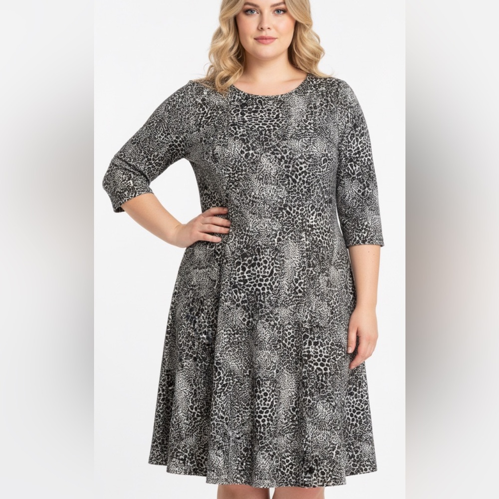 Taylor Black and White leopard  Patterned Dress 14